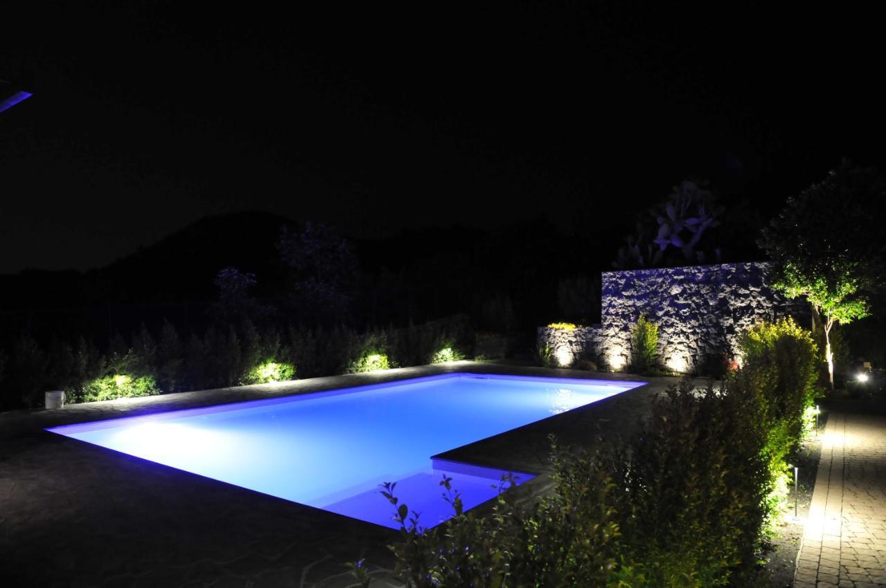 La Casa Dell'Alloro Zafferana Etnea Exterior foto